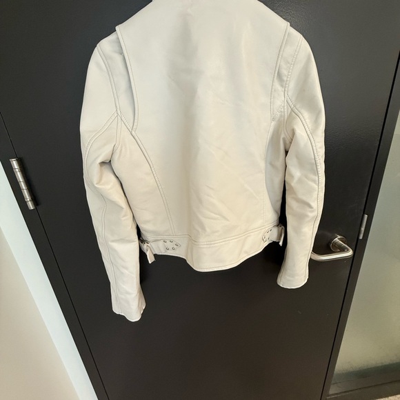 Blank NYC M (Anthropologie) vegan leather worn once! Biker Jacket-great hardware - Picture 7 of 15